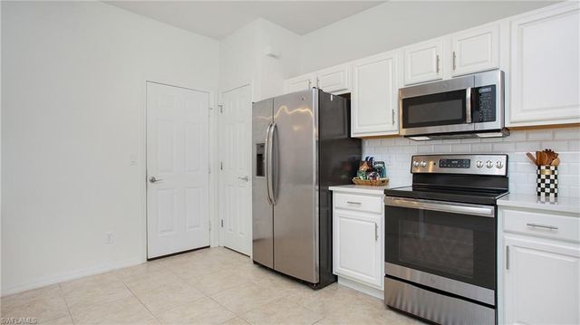 16242 Ravina WAY # 85, Naples, FL 34110