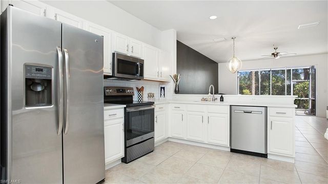 16242 Ravina WAY # 85, Naples, FL 34110