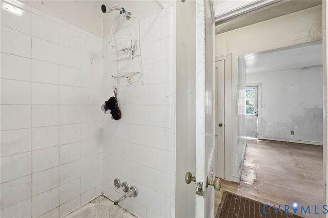 335 Byrd St, Hopewell, VA 23860