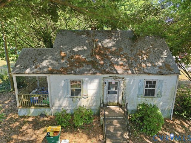 335 Byrd St, Hopewell, VA 23860