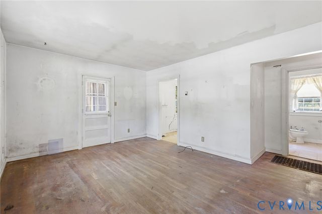 335 Byrd St, Hopewell, VA 23860