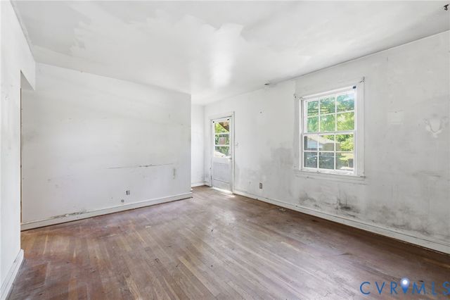 335 Byrd St, Hopewell, VA 23860