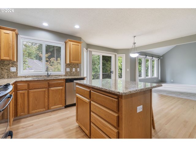 10788 Sw ORIOLE Cir, Beaverton, OR 97007