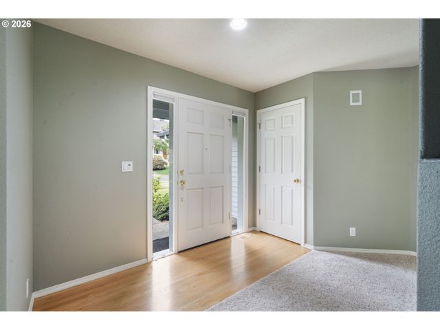 10788 Sw ORIOLE Cir, Beaverton, OR 97007