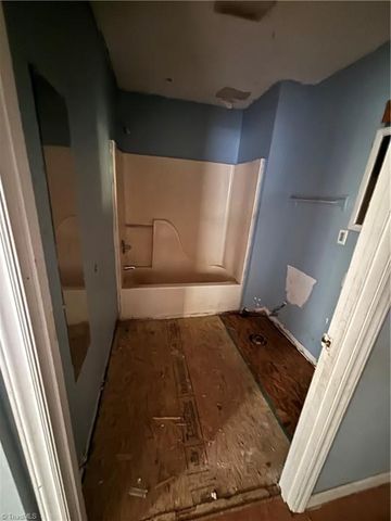 533 Thornton Road, Mayodan, NC 27027