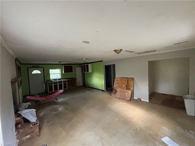 533 Thornton Road, Mayodan, NC 27027