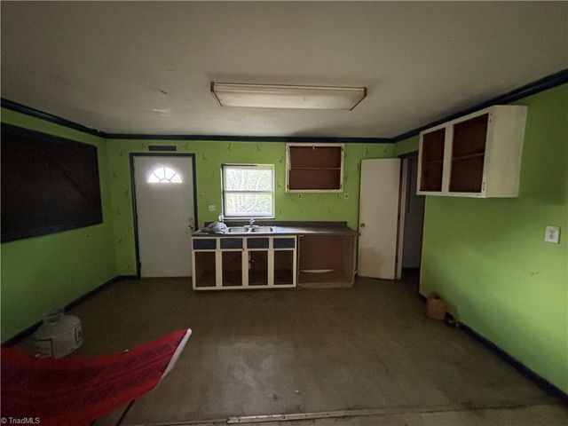 533 Thornton Road, Mayodan, NC 27027