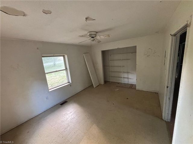533 Thornton Road, Mayodan, NC 27027