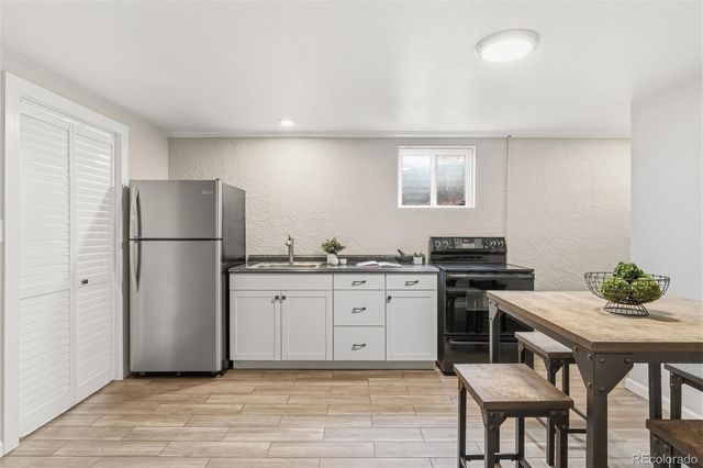 2939 N Institute Street, Colorado Springs, CO 80907