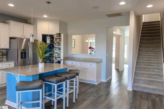 105 Viewmont Drive, Duncan, SC 29334