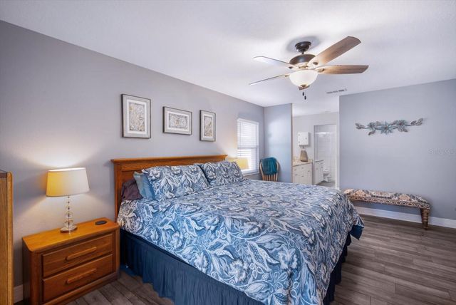 16646 VALLELY DRIVE, Tampa, FL 33618