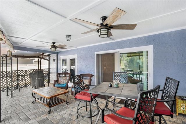 16646 VALLELY DRIVE, Tampa, FL 33618