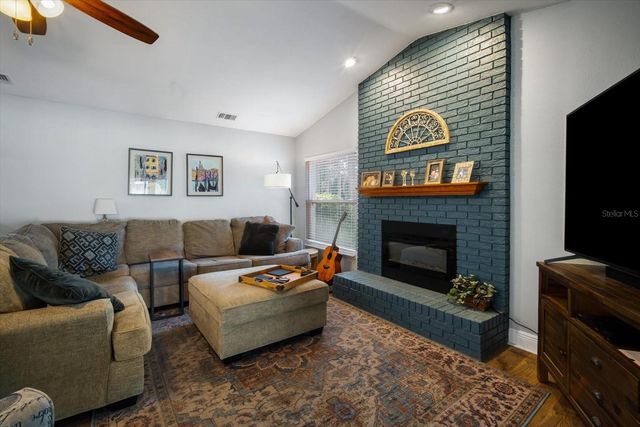 16646 VALLELY DRIVE, Tampa, FL 33618