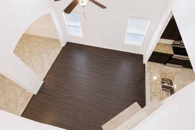9113 Holliday Lane, Aubrey, TX 76227