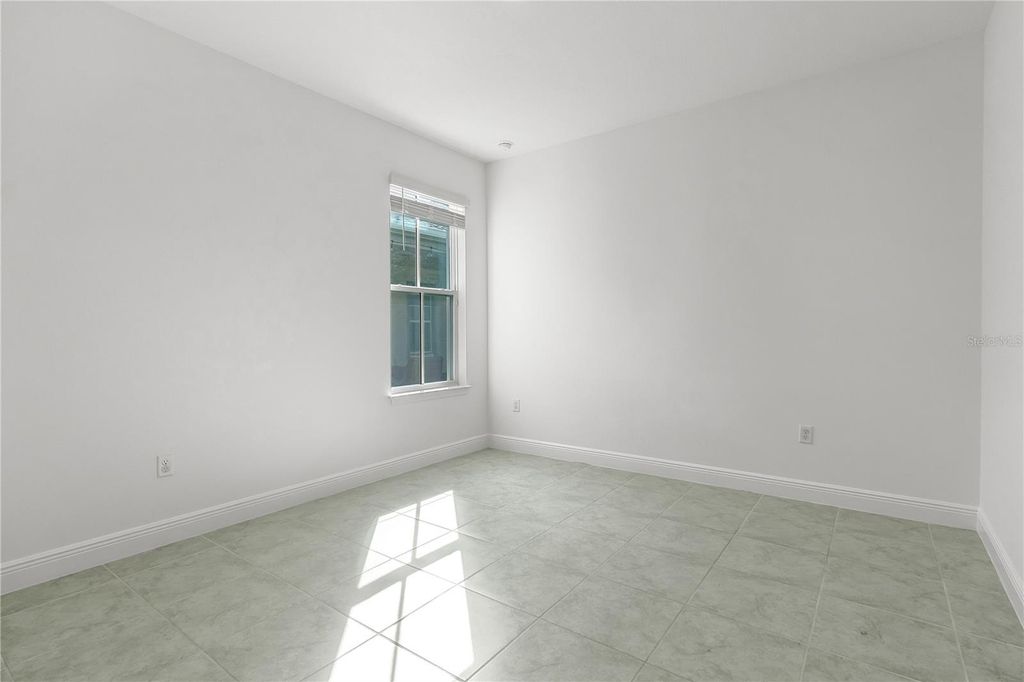 Image 18 of property listing at 9738 NERUDA STREET, Orlando, FL 32827