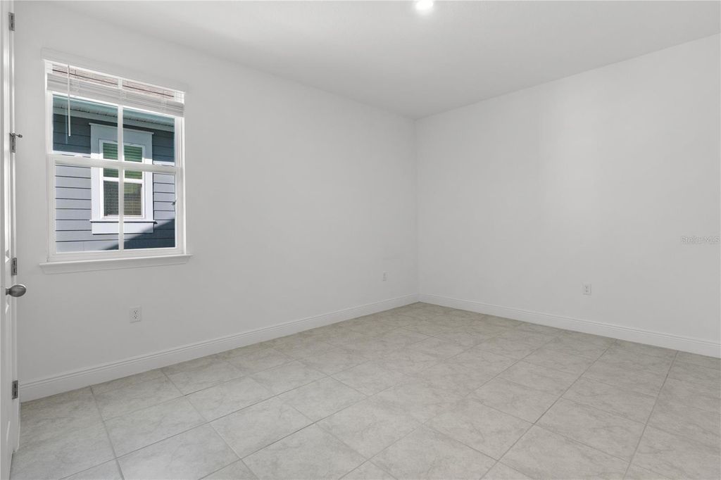 Image 29 of property listing at 9738 NERUDA STREET, Orlando, FL 32827