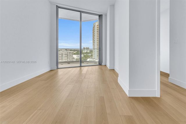 175 SE 25 Rd 1103, Miami, FL 33129