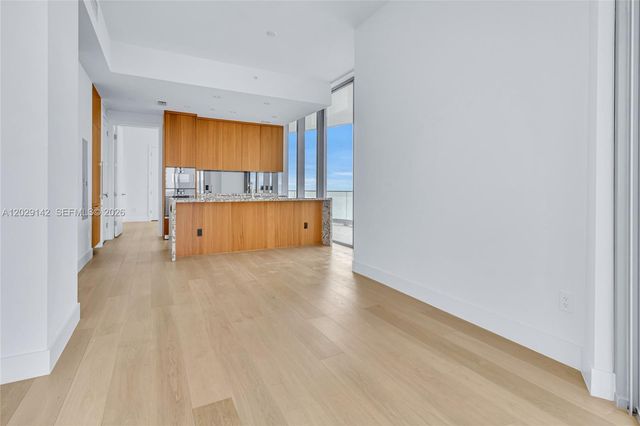 175 SE 25 Rd 1103, Miami, FL 33129