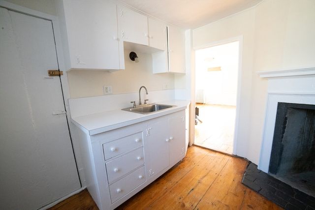 31 Mugford St. 2, Marblehead, MA 01945