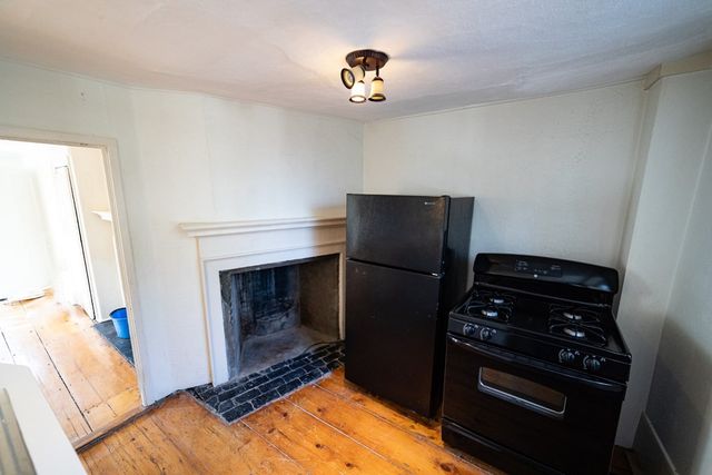 31 Mugford St. 2, Marblehead, MA 01945