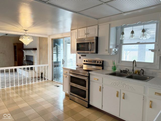 3788 W 1200 N, Kingman, IN 47952