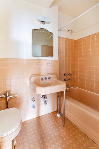 3750 Hudson Manor Terrace 5DE, Bronx, NY 10463