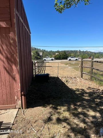 26141 Bear Valley Road, Tehachapi, CA 93561