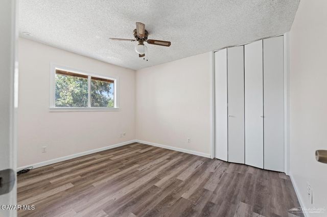 26141 Bear Valley Road, Tehachapi, CA 93561