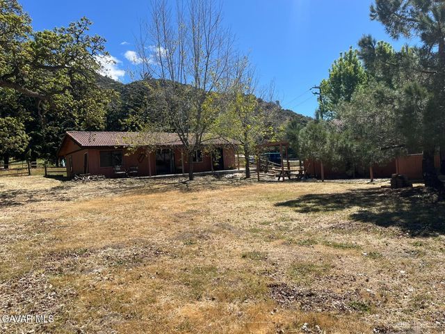 26141 Bear Valley Road, Tehachapi, CA 93561