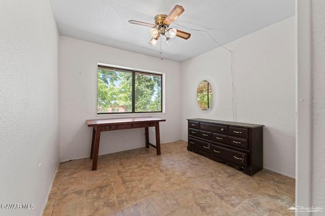26141 Bear Valley Road, Tehachapi, CA 93561