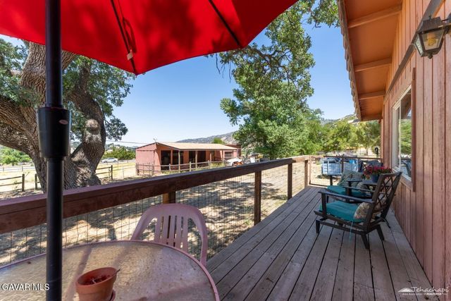 26141 Bear Valley Road, Tehachapi, CA 93561