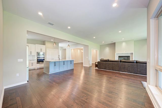 8307 Williamson Creek DR, Austin, TX 78736