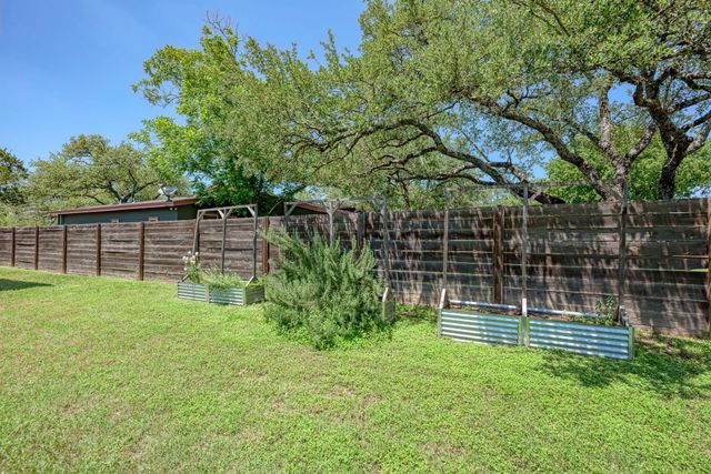 8307 Williamson Creek DR, Austin, TX 78736