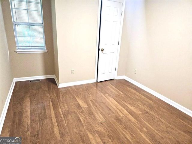 8040 Creekstone Way, Riverdale, GA 30274