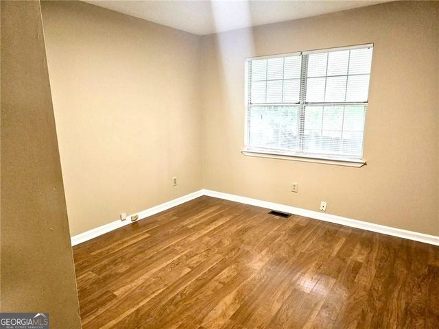 8040 Creekstone Way, Riverdale, GA 30274