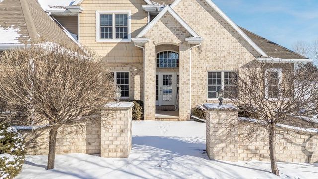 2948 BUTTERCUP ROAD, Neenah, WI 54956