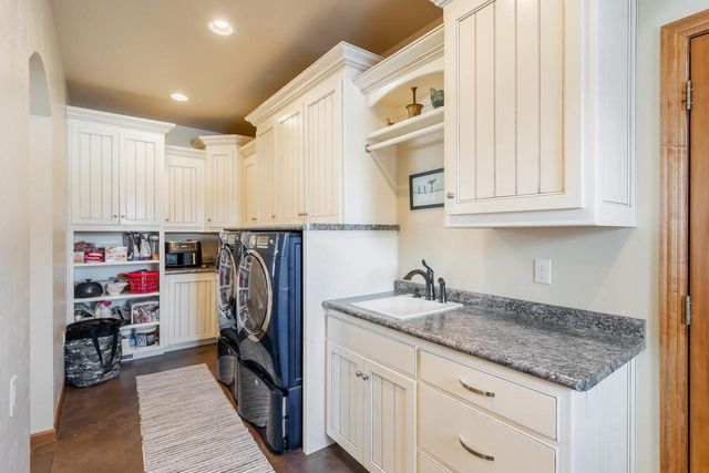 2948 BUTTERCUP ROAD, Neenah, WI 54956