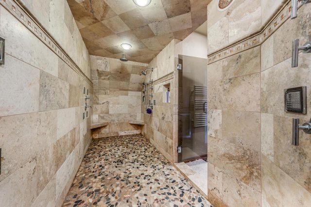 2948 BUTTERCUP ROAD, Neenah, WI 54956