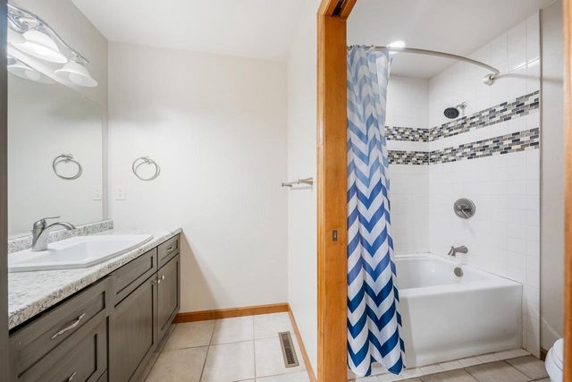 2948 BUTTERCUP ROAD, Neenah, WI 54956