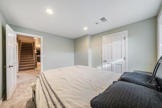 2948 BUTTERCUP ROAD, Neenah, WI 54956