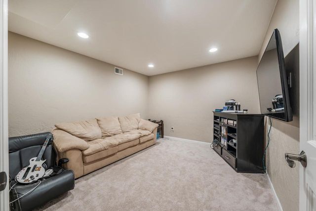 2948 BUTTERCUP ROAD, Neenah, WI 54956