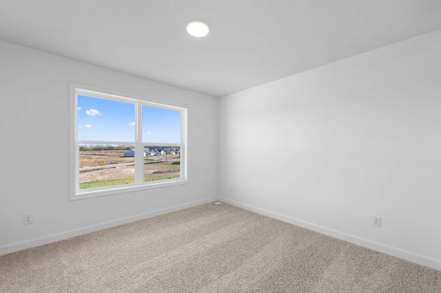 7547 Upper 42nd Street N, Oakdale, MN 55128