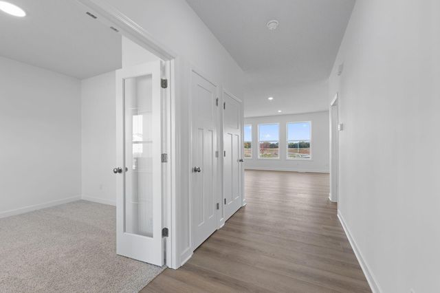 7547 Upper 42nd Street N, Oakdale, MN 55128