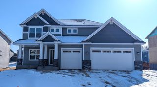 7547 Upper 42nd Street N, Oakdale, MN 55128