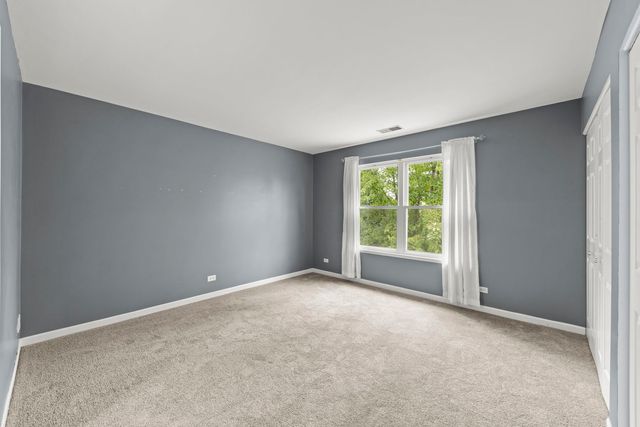 808 Livingston Court, Naperville, IL 60540