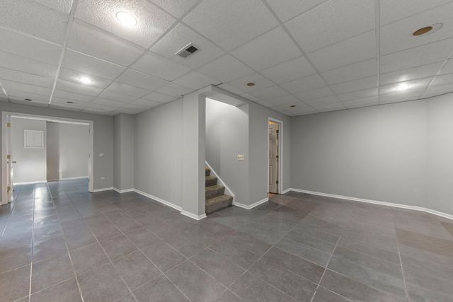 808 Livingston Court, Naperville, IL 60540