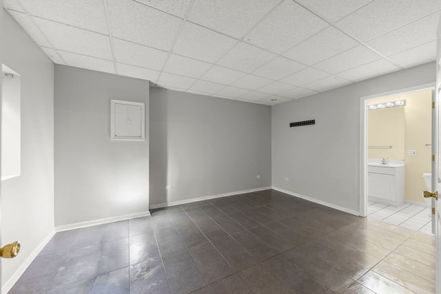 808 Livingston Court, Naperville, IL 60540