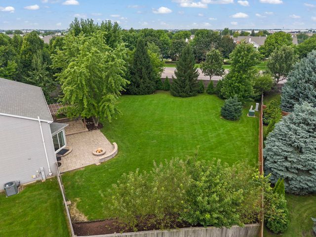 808 Livingston Court, Naperville, IL 60540