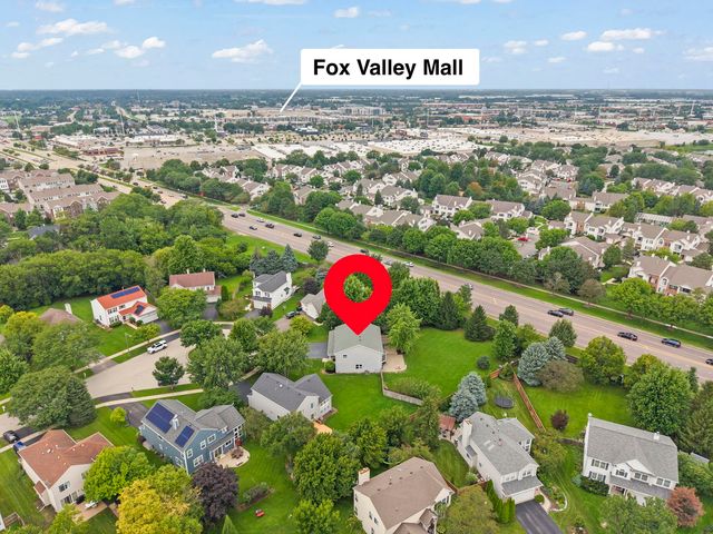 808 Livingston Court, Naperville, IL 60540