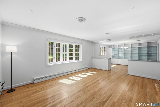 111 Mountain Road, West Hartford, CT 06107